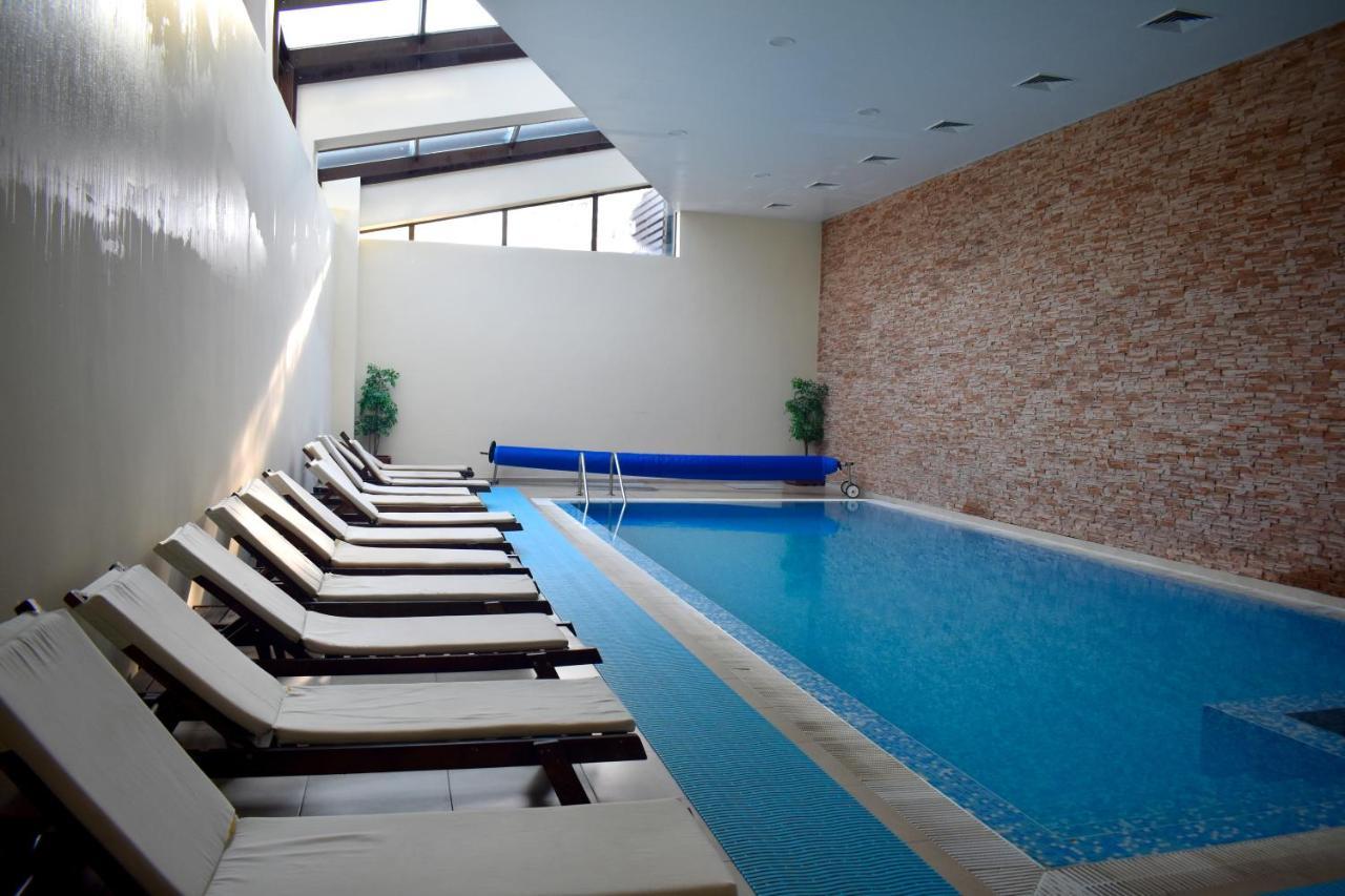 Aspen Ski And Golf Resort Bansko Bagian luar foto
